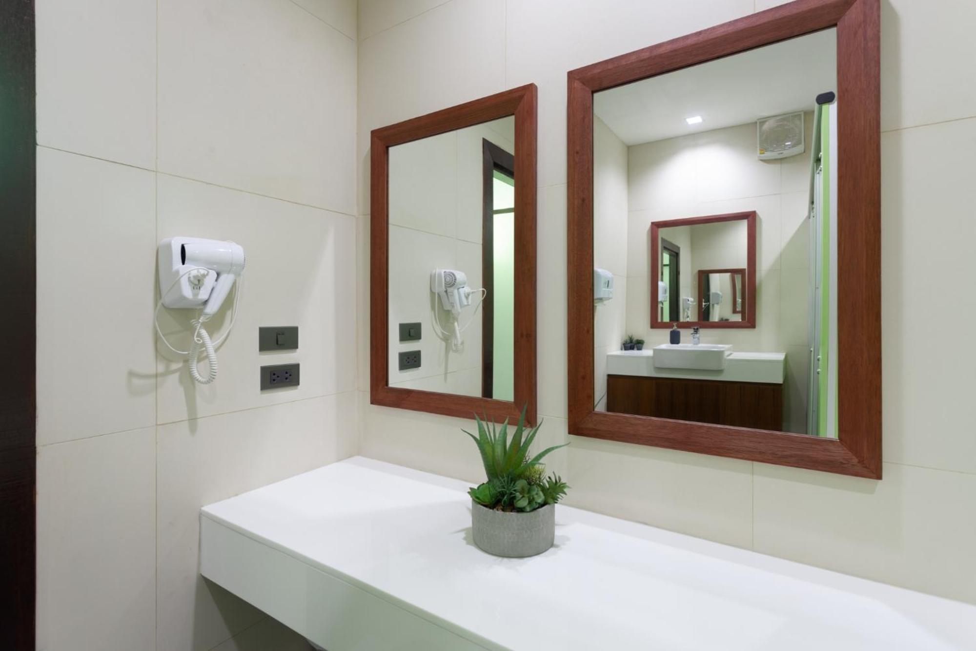 Sound Gallery House - Sha Plus Phuket Exterior photo