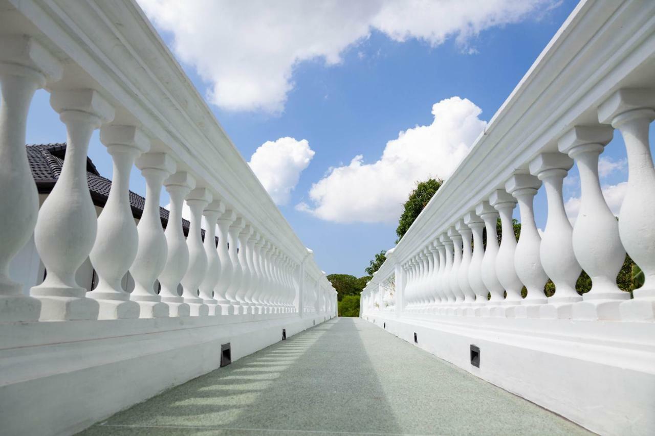 Sound Gallery House - Sha Plus Phuket Exterior photo