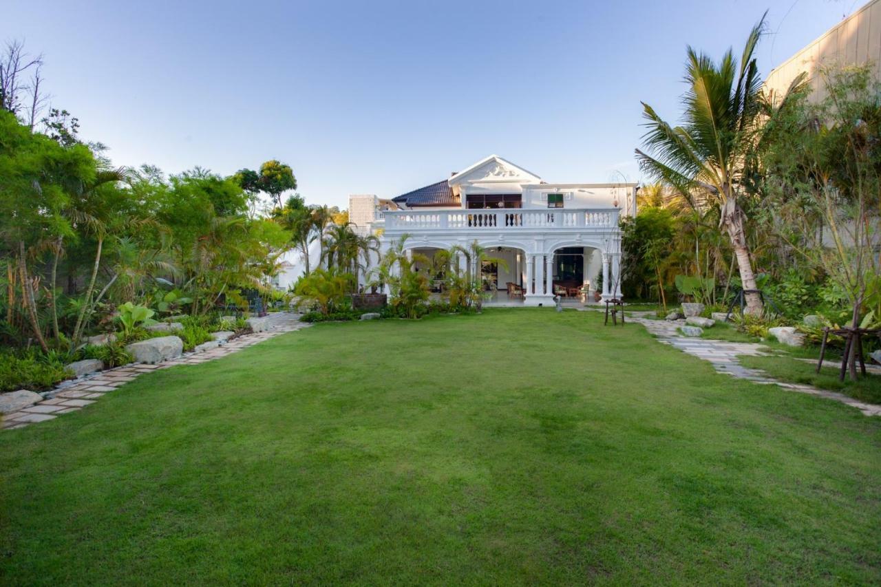 Sound Gallery House - Sha Plus Phuket Exterior photo